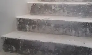 Jak skutecznie pokryć schody betonowe? Wybierz najlepsze materiały!