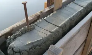 Jak długo wiąże beton? Kluczowe informacje o twardnieniu betonu